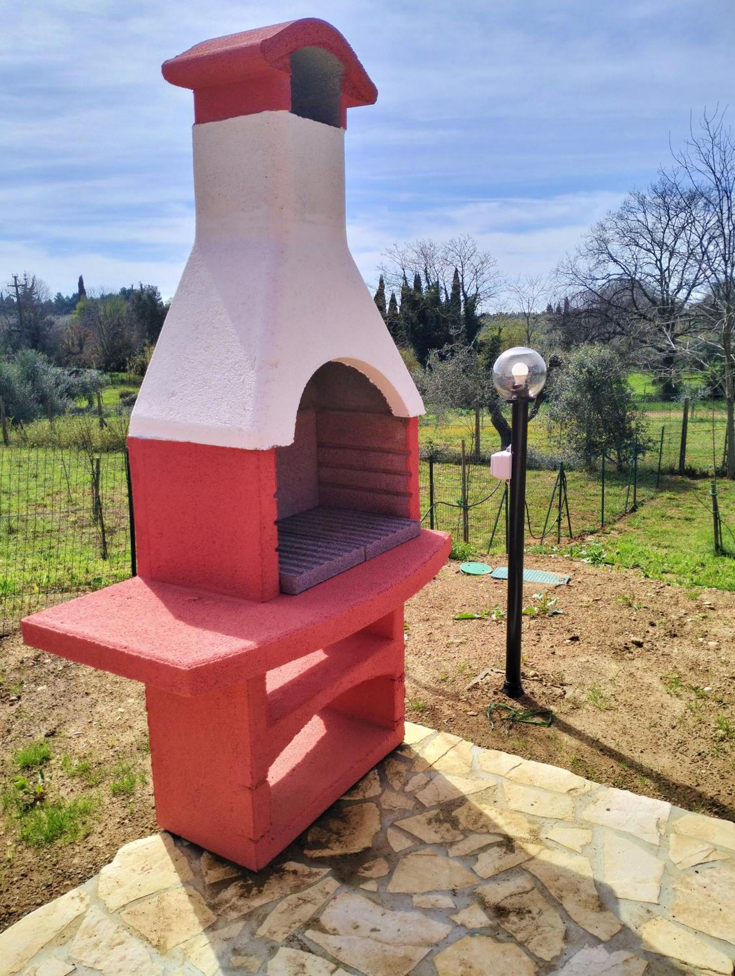 Villetta Fedora Immersa Nel Verde Cecina  Exterior foto